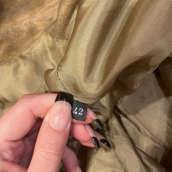 Industria Woman’s Tan Leather Jacket Size EU 42 - Picture 6 of 6